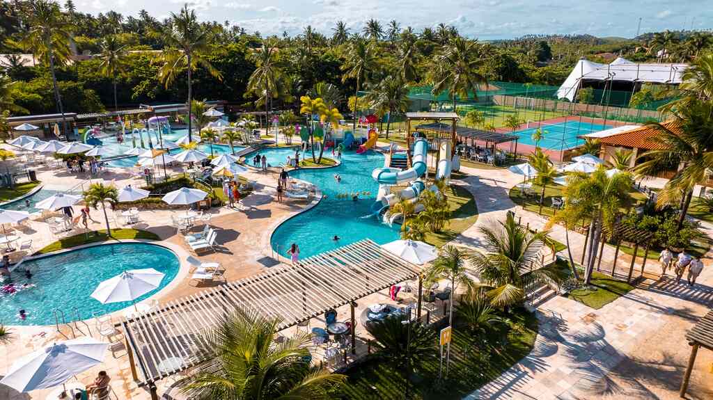 área de lazer em resort representando se Maragogi em julho vale a pena