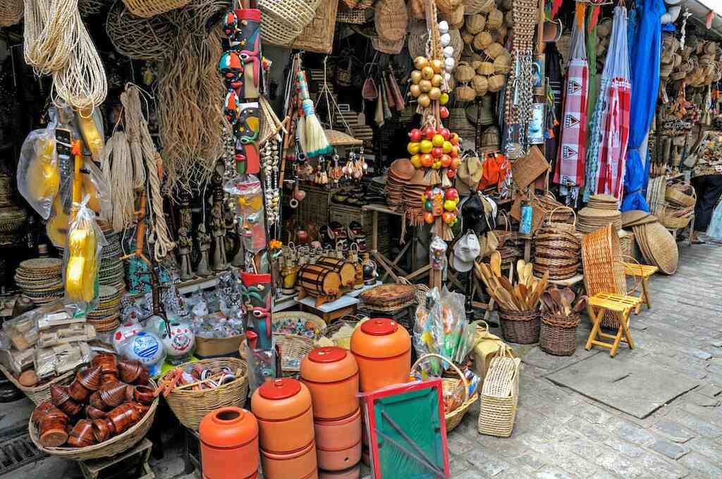 Feira de Artesanato representando o que fazer em Maceió
